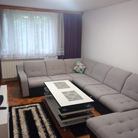 Апартаменты Near Sarajevo Airport Экстерьер фото